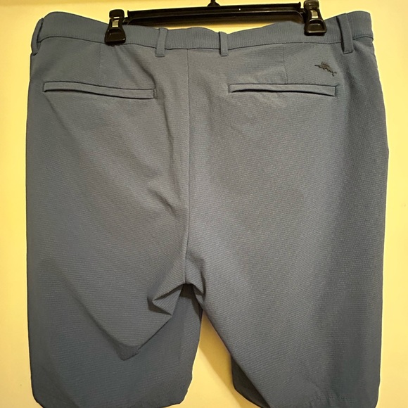 Men's Tommy Bahama Performance Like New Blue Golf Shorts, Size 35W, 10 Inseam - Picture 5 of 8